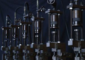 いろいろな用途のための高周波型の加速度計