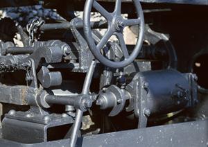 効率的な荷役を実現！電動パレットの選び方とレンタルサービスの最新事情